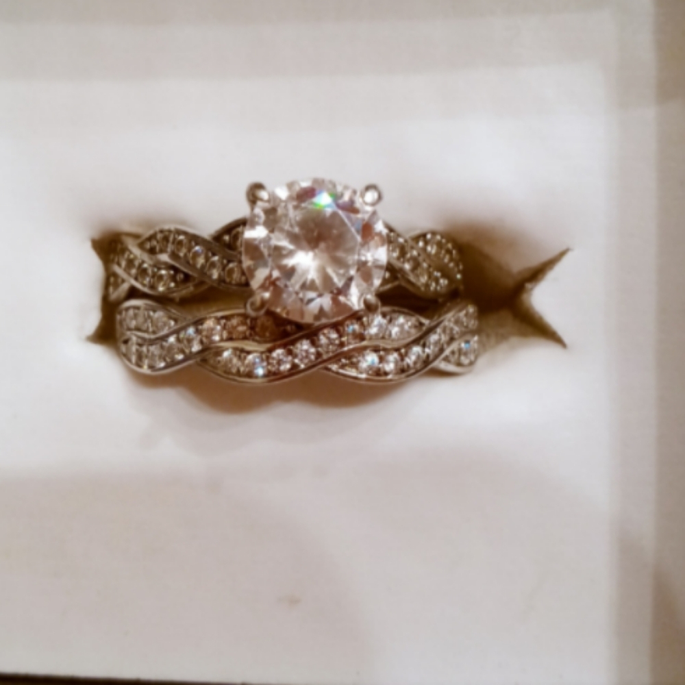 Pave Vine Engagement And Wedding Ring Set